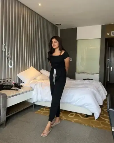 Call Girls Mirzapur Cash On Delivery